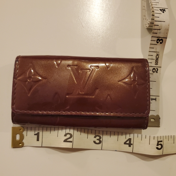 LOUIS VUITTON Virnes Key holder Classic Monogram print - Picture 1 of 9